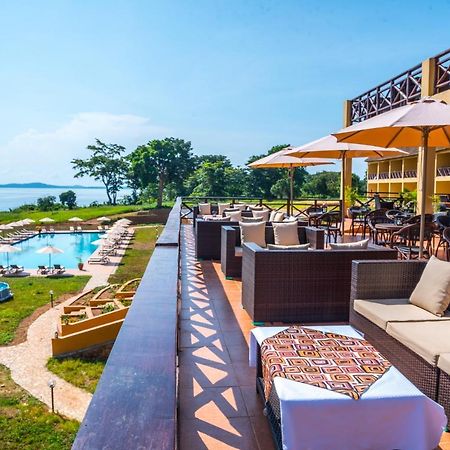 Kaazi Beach Resort Kigo Esterno foto